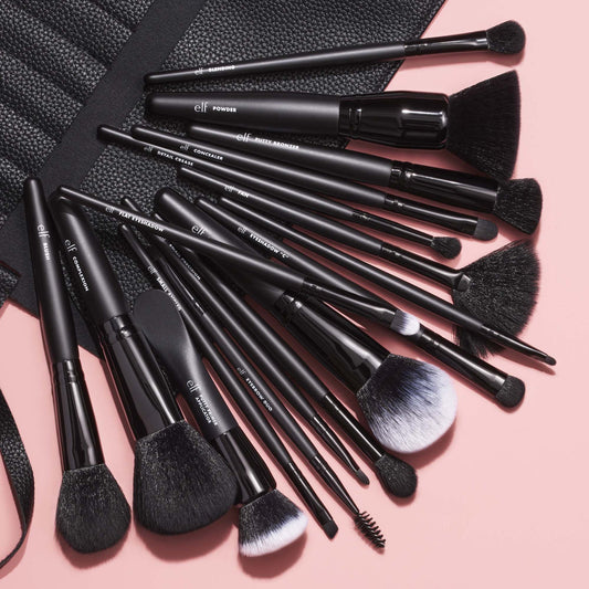 17-piece-ultimate-makeup-brush-set-and-travel-roll-h6 042423_UltBrushSet_V1_Main-2_IGF.jpg