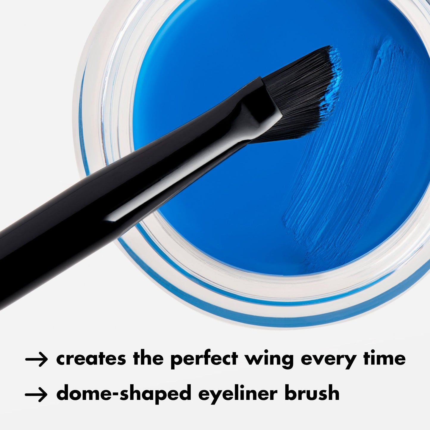 wing-it-liner-brush-q8 0823_PDP_BRUSHES_WINGED_EYELINER_PRODUCT.jpg