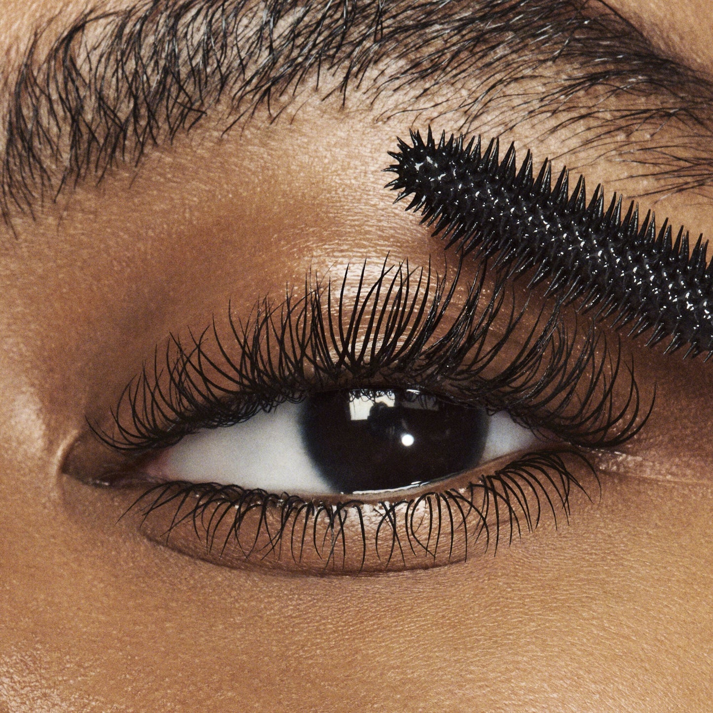 lash-it-loud-mascara-d3 09292020_Ashley_LashLip_065_v4b_IGF.jpg