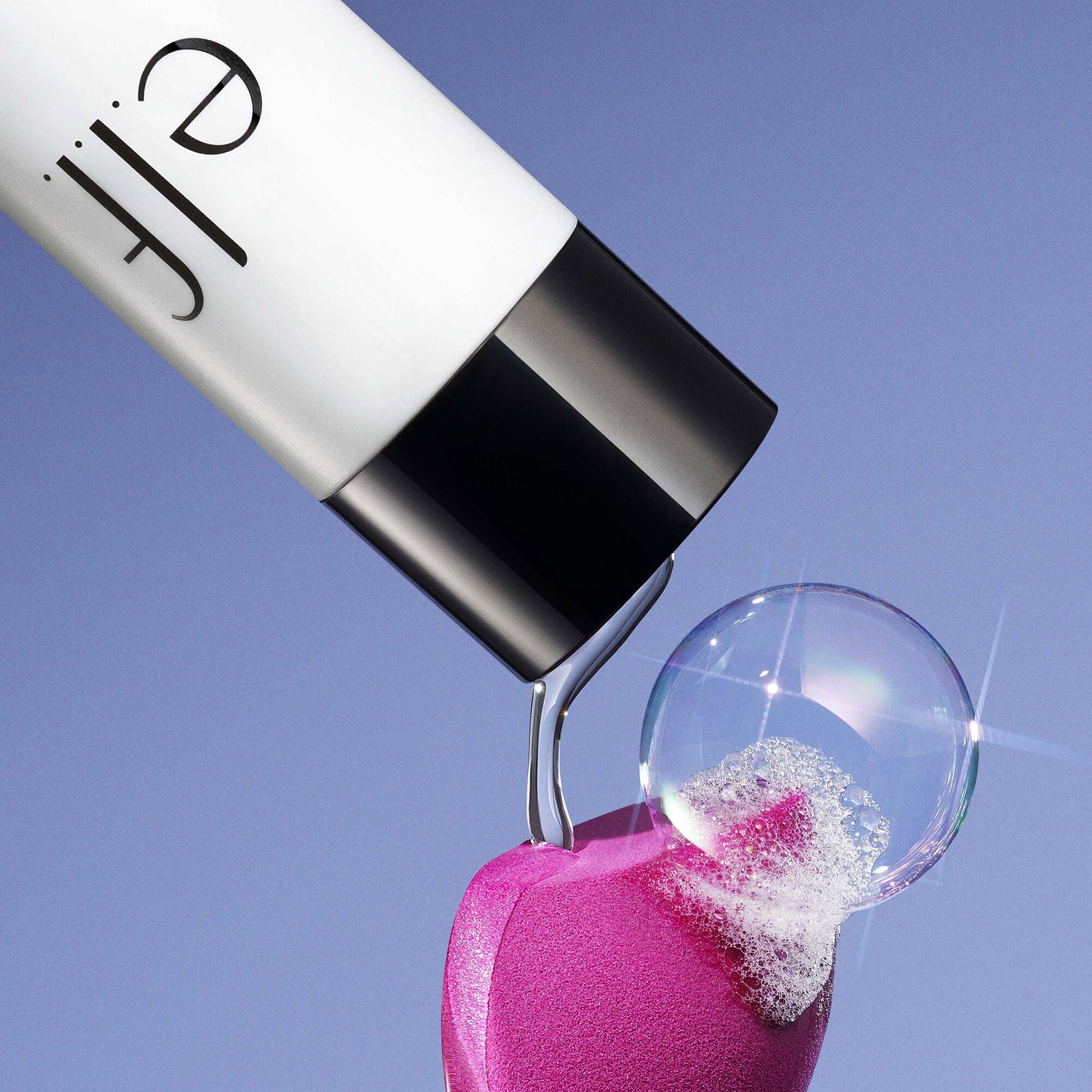 clean-queen-liquid-brush-and-sponge-cleaner-r2 111124_elf_CleanQueen_Tools_0032_MAIN-HELICON_358_w2QC_IGF.jpg