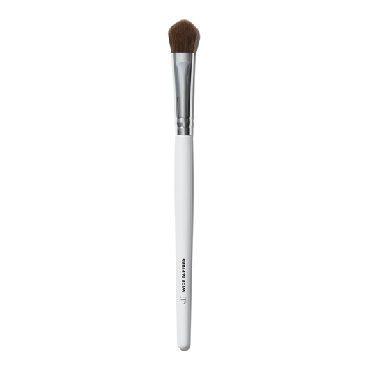 wide-tapered-eyeshadow-brush-t4 21994_OPENA_R.png