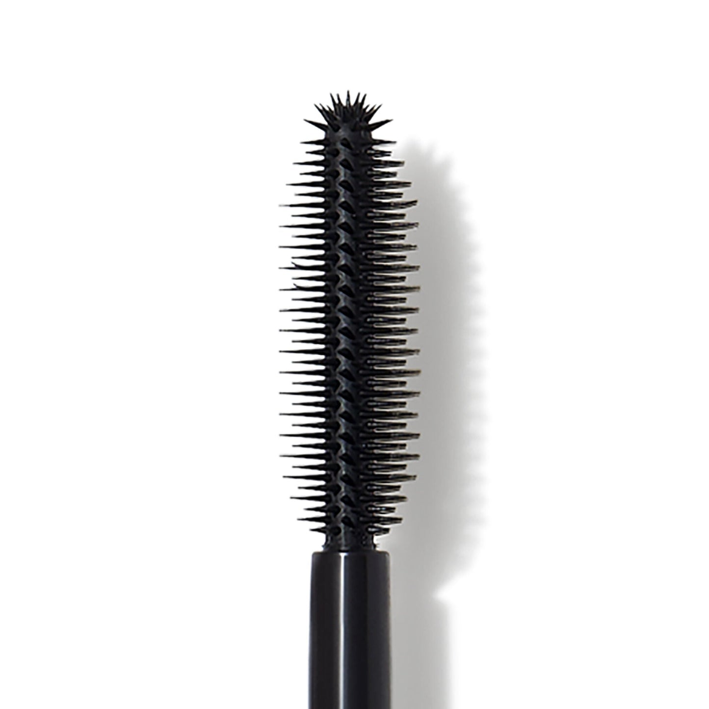lash-it-loud-mascara-d3 81580_EYMSC_OpenA_R_Macro_R_6384b980-f497-4af6-8817-ff85df668ced.jpg