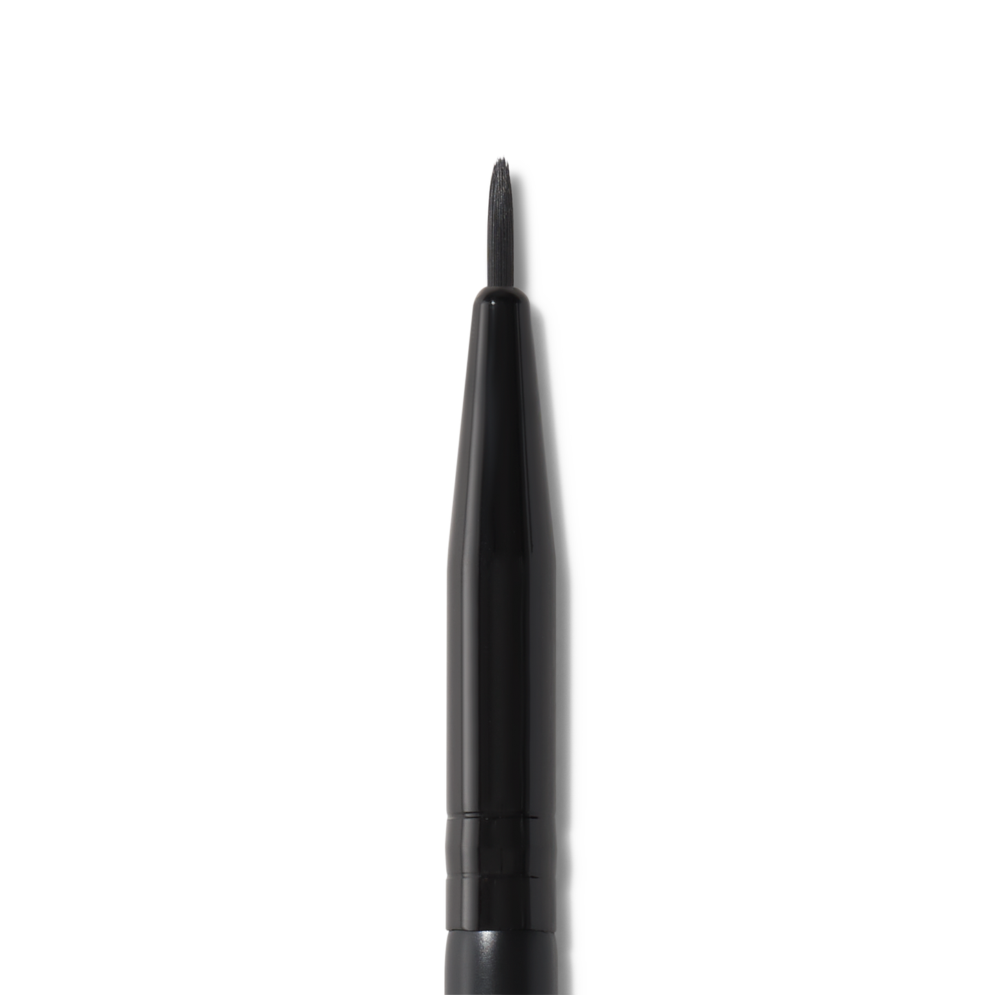 ultra-fine-eyeliner-brush-o7 81915_detail_R.png