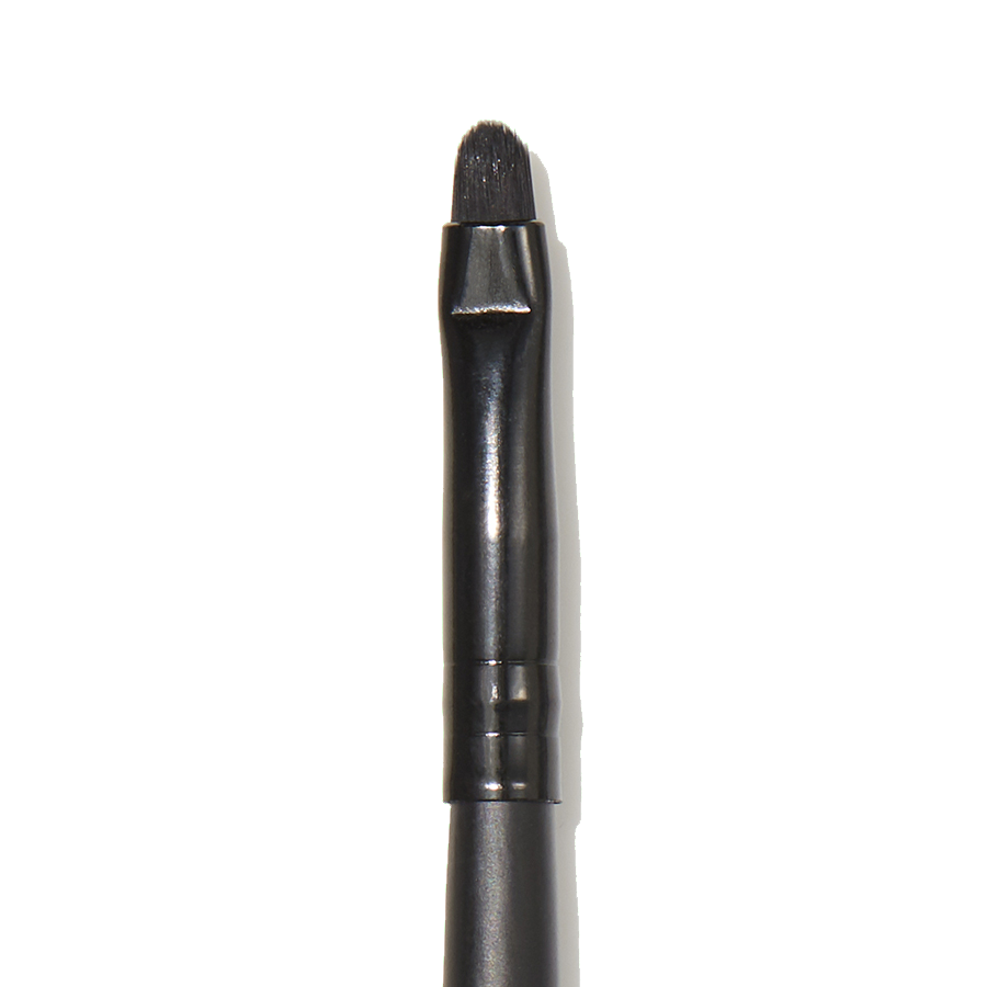 small-smudge-brush-a3 84001_SmallSmudgeBrush_2.png