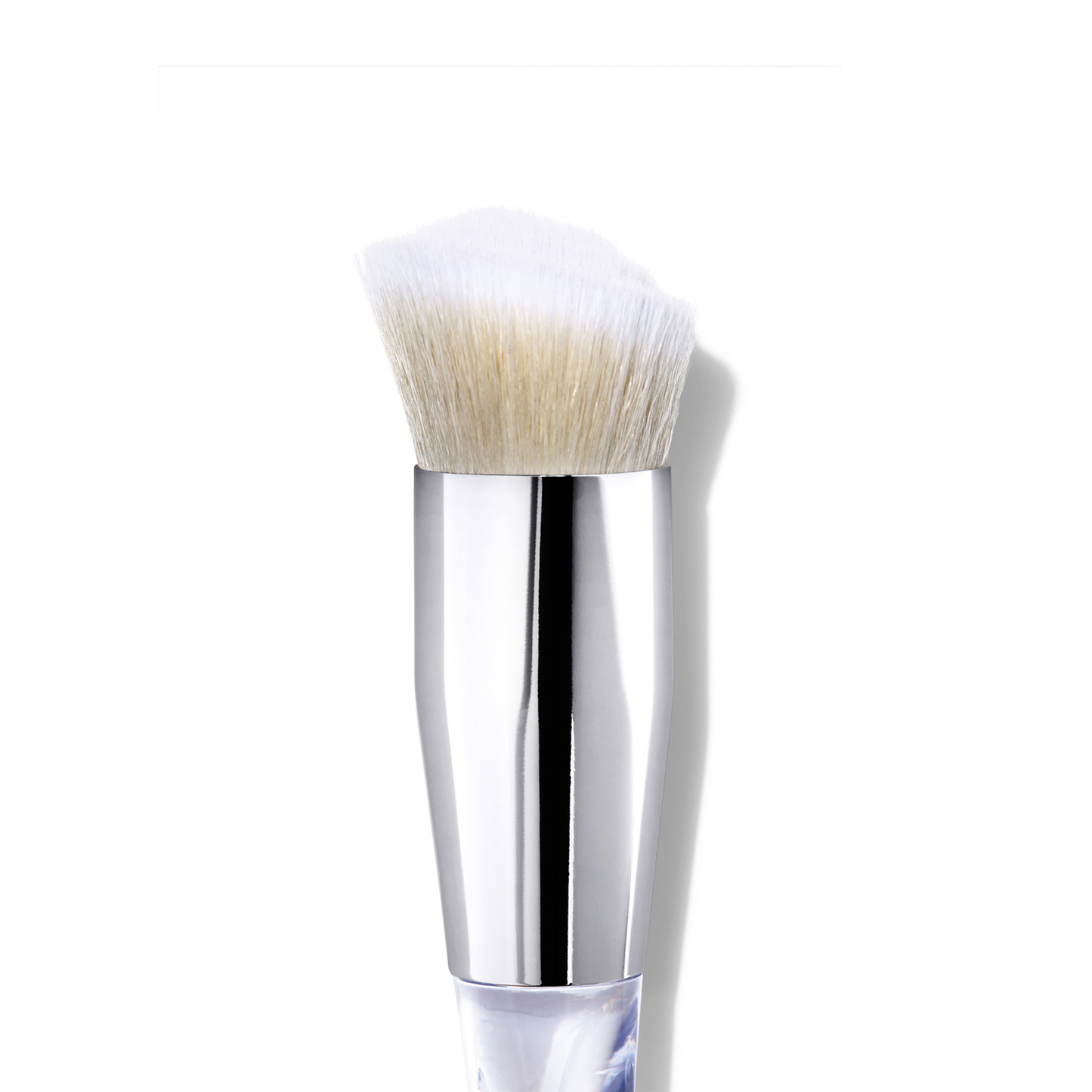 precision-foundation-swirl-brush-p5 85323_BRFAC_Macro_R.png