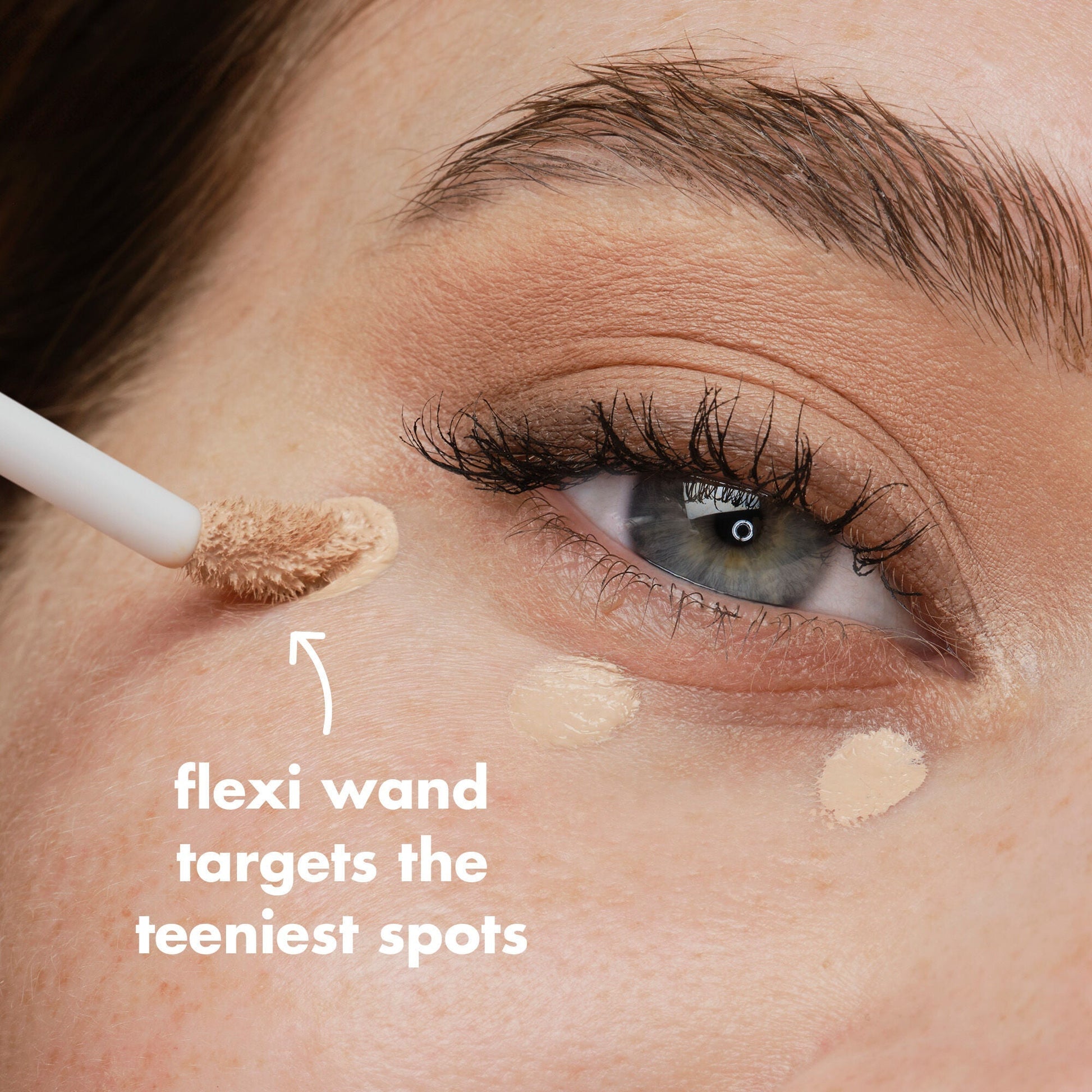 soft-glam-satin-concealer-h9 SP26_EDUCATION_SOFTGLAM_CONCEALER_APPLICATOR_bd5671e5-6b17-451a-b06e-2a5ddadba8cf.jpg