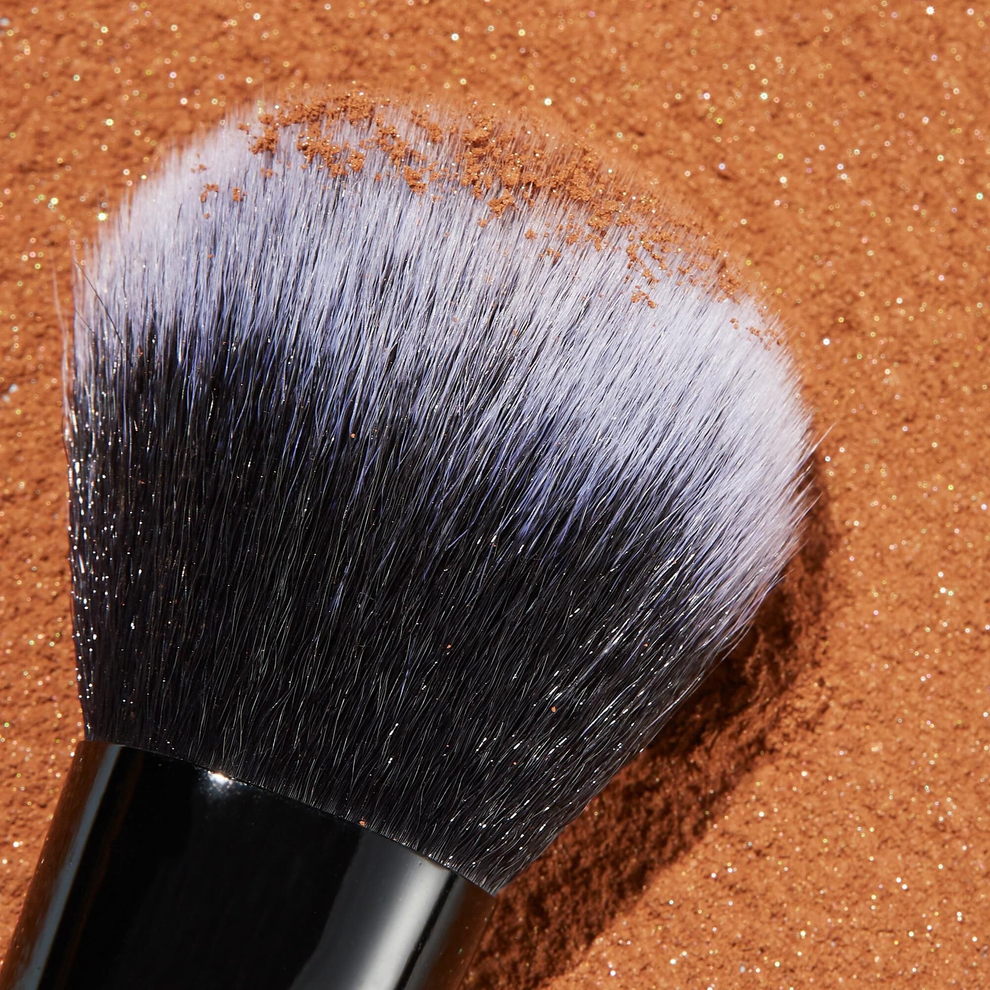 flawless-face-brush-i1 brush_SL_018_A1_IGF.jpg