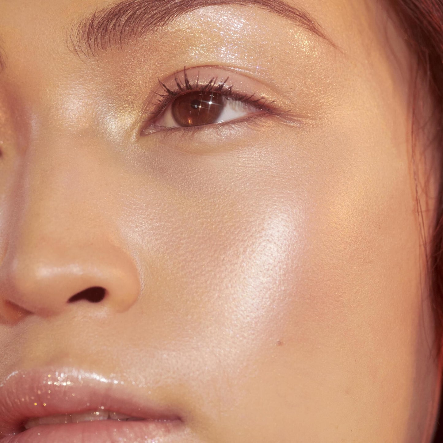 highlighter-brush-r2 crystal_OM_Jacqueline_782_square.jpg