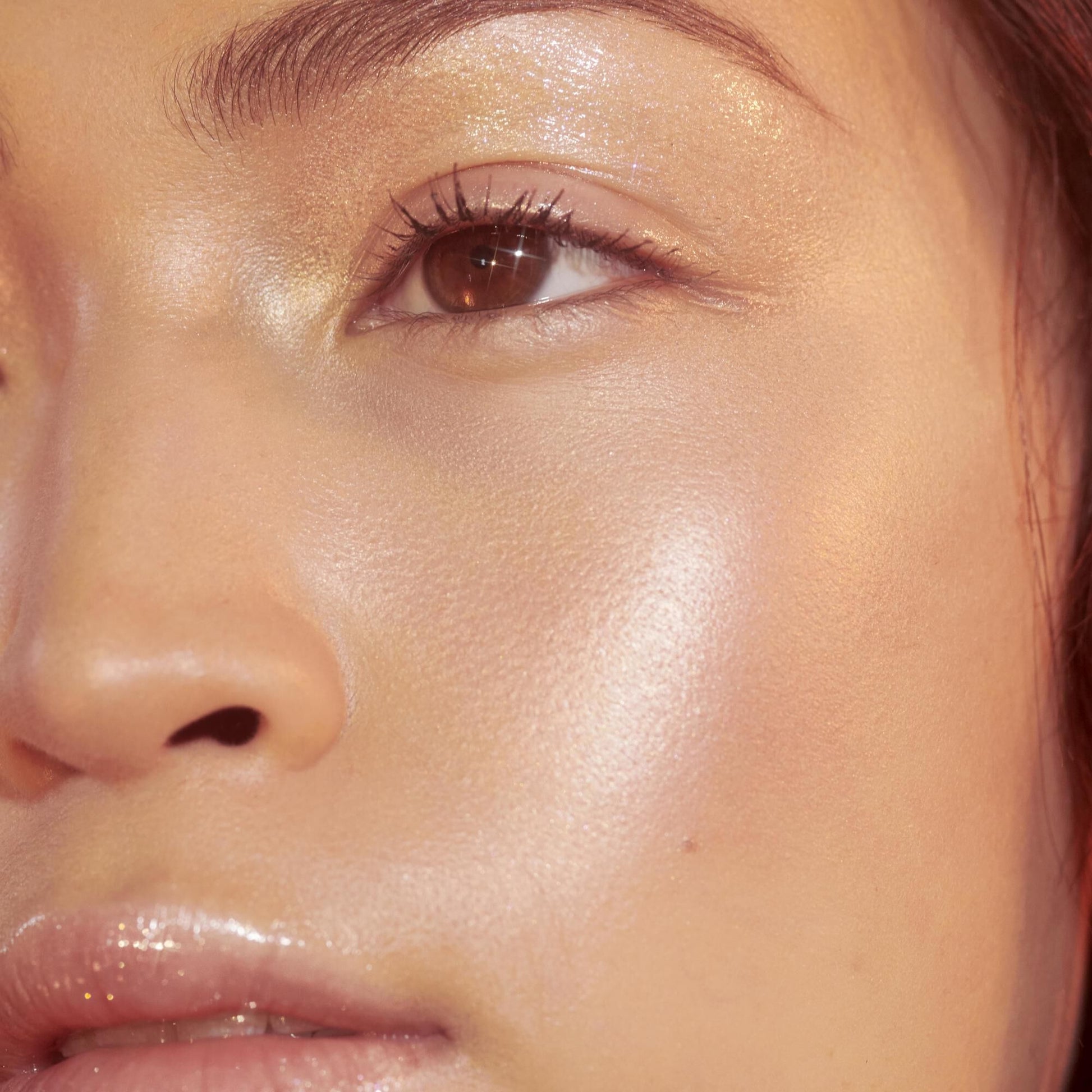 highlighter-brush-r2 crystal_OM_Jacqueline_782_square.jpg
